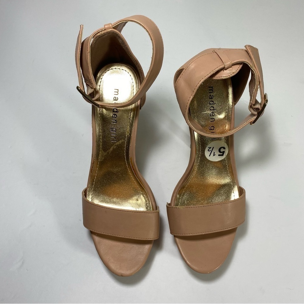 madden Girl Ankle Strap Sandals Size 5 1/2